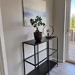 Familievennlig Bolig Med Fine Utearealer Tatil Evi
