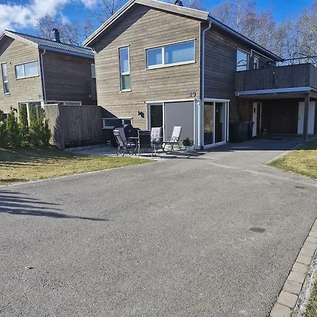 Holiday home Familievennlig Bolig Med Fine Utearealer