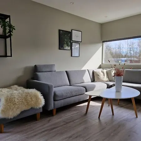 Holiday home Familievennlig Bolig Med Fine Utearealer *