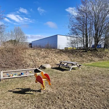 Familievennlig Bolig Med Fine Utearealer * Sandefjord
